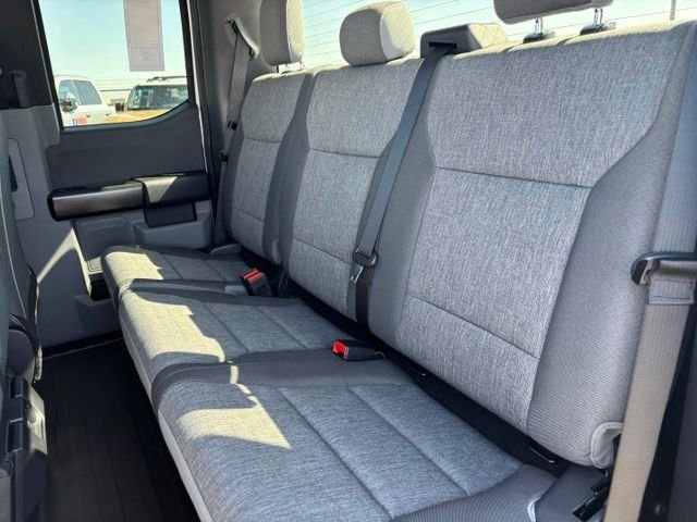 New 2026 Oxford White Ford XL image 15