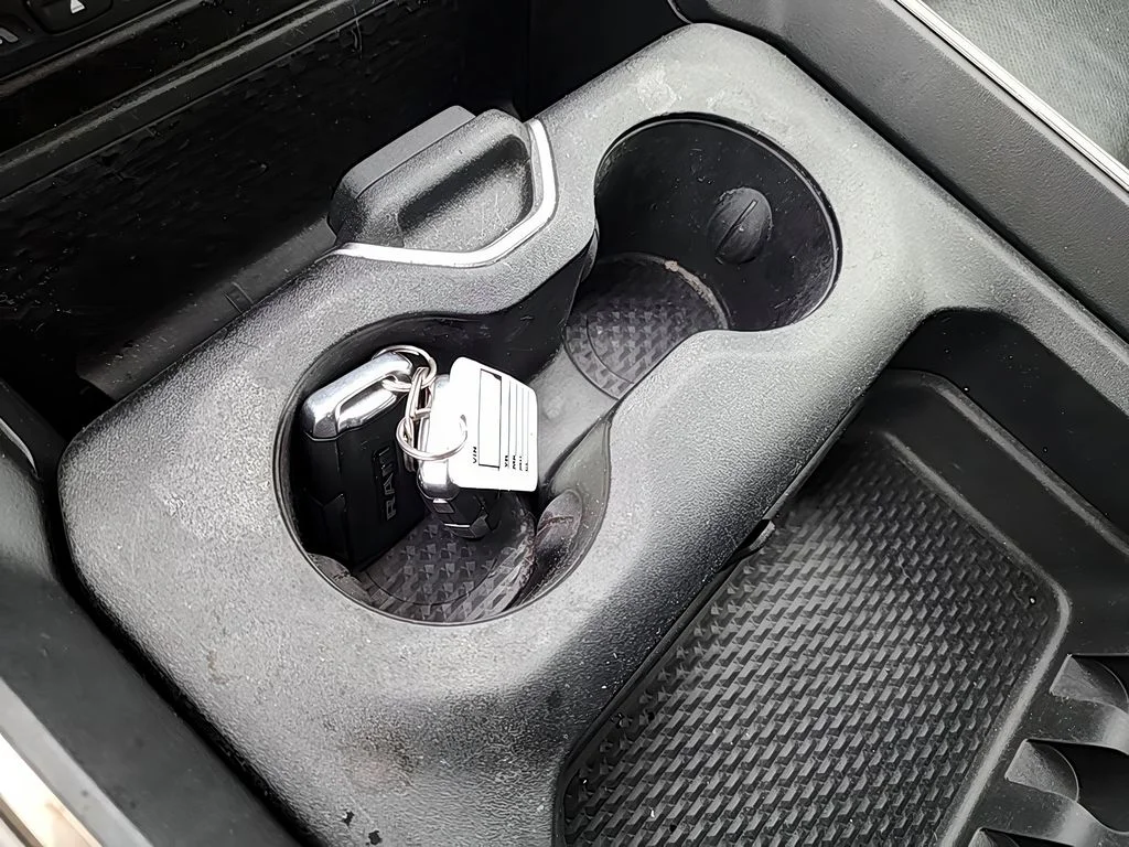 Used 2019 Granite Crystal Metallic Ram Sport image 8