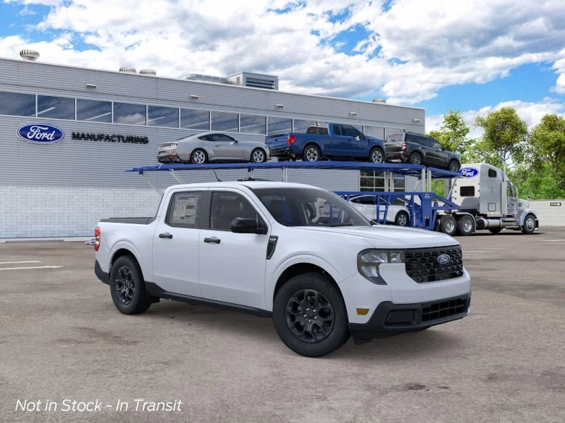 New 2026 Space White Metallic Ford XLT image 7