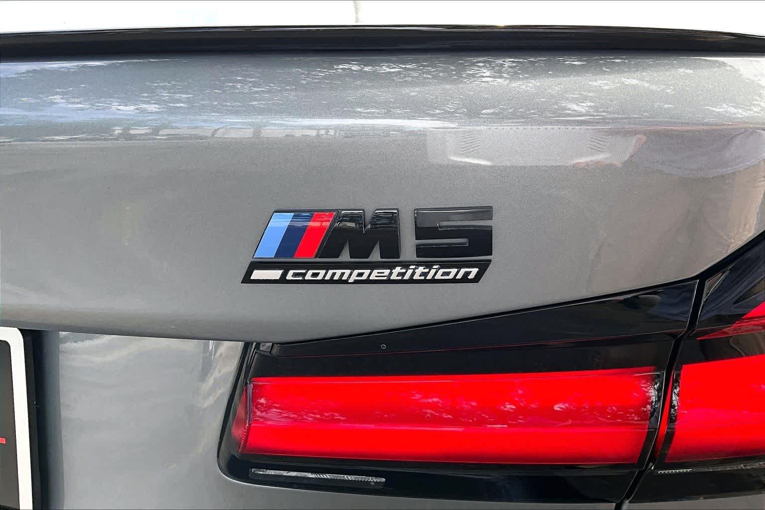 Used 2023 Skyscraper Grey Metallic BMW  image 10