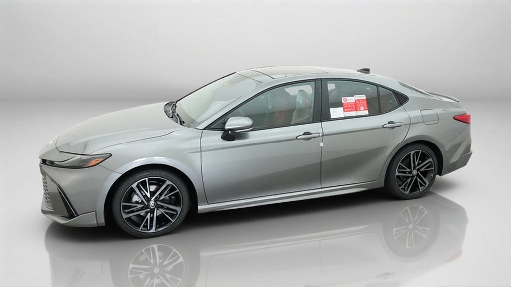 New 2026 Heavy Metal Toyota XSE image 3