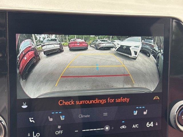 2025 Lexus NX 250 - Photo 17