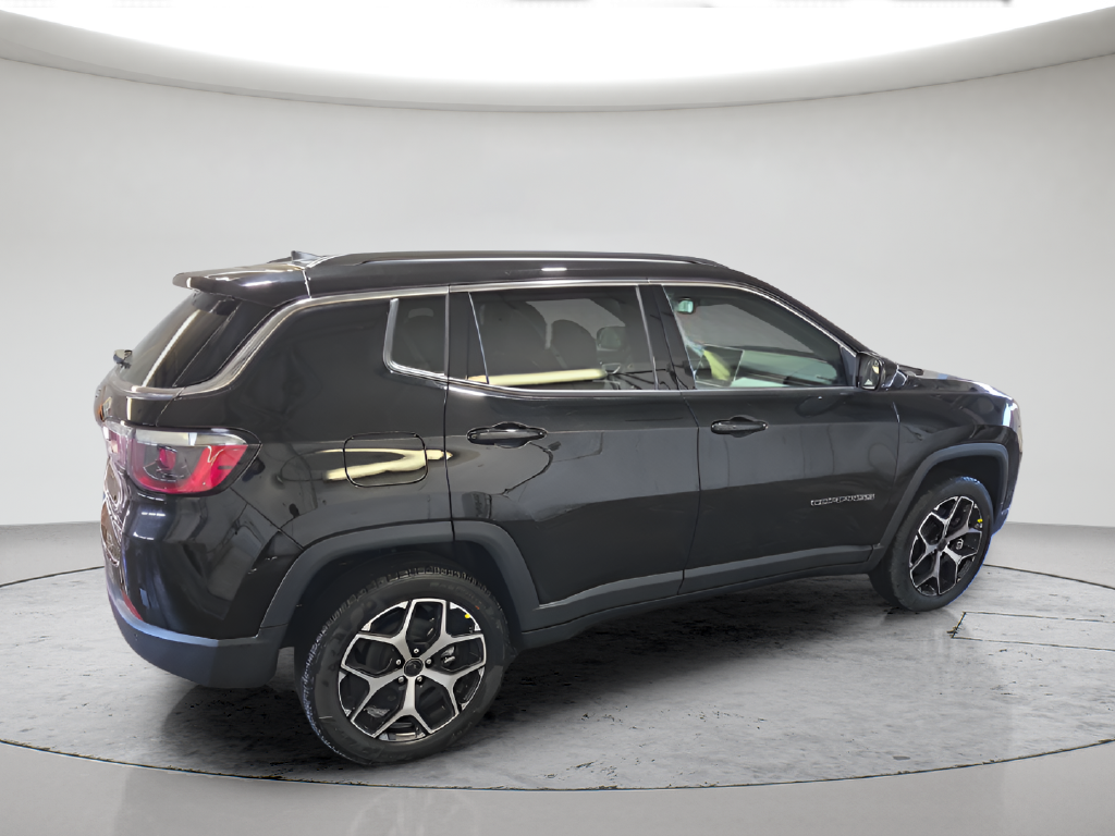 New 2026 Diamond Black Crystal Pearl-Coat Exterior Paint Jeep Limited image 5