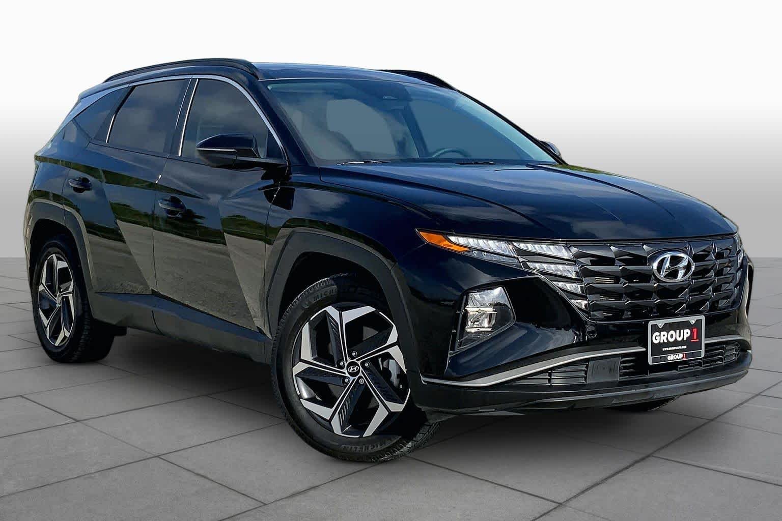 Used 2024 Black Pearl Hyundai SEL Convenience image 3