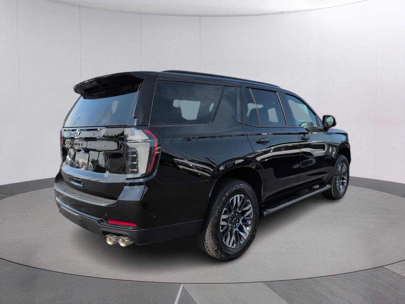 2026 Chevrolet Tahoe Z71 - Photo 7