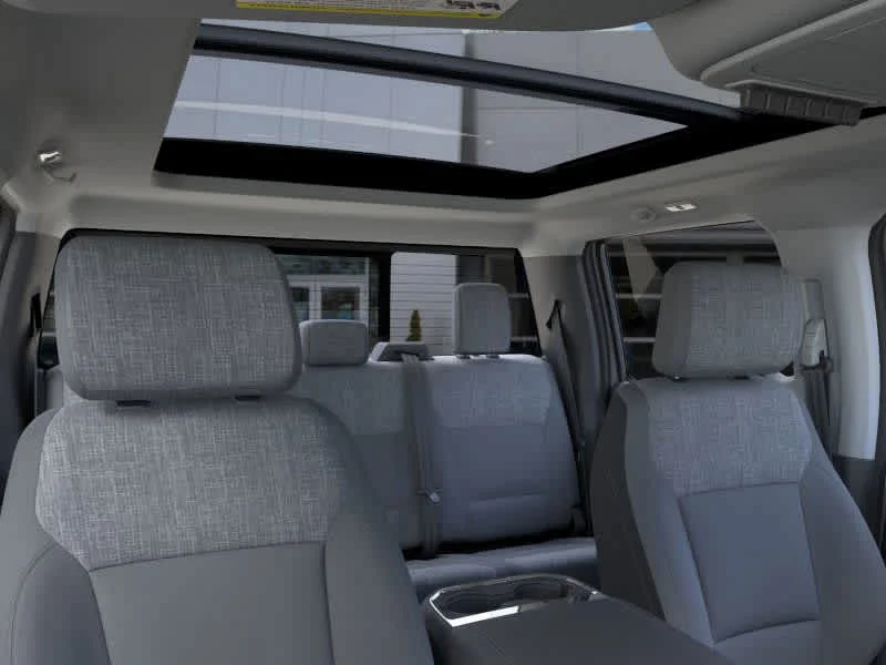 New 2026 Avalanche Ford F-350® XLT image 22