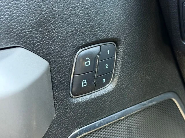 Used 2017 Magnetic Metallic Ford Lariat image 20