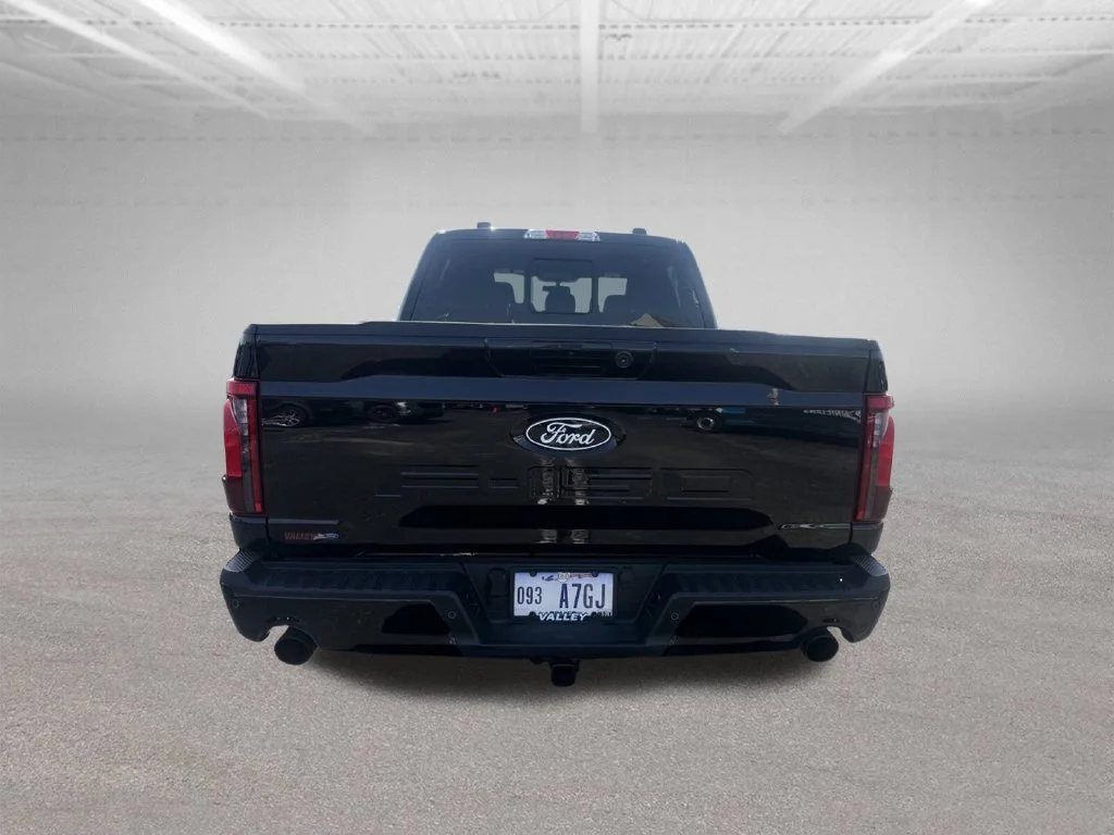 New 2026 Agate Black Metallic Ford XLT image 4