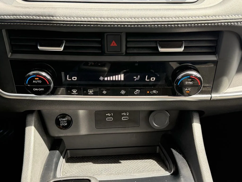 Used 2025 Silver Nissan SV image 15