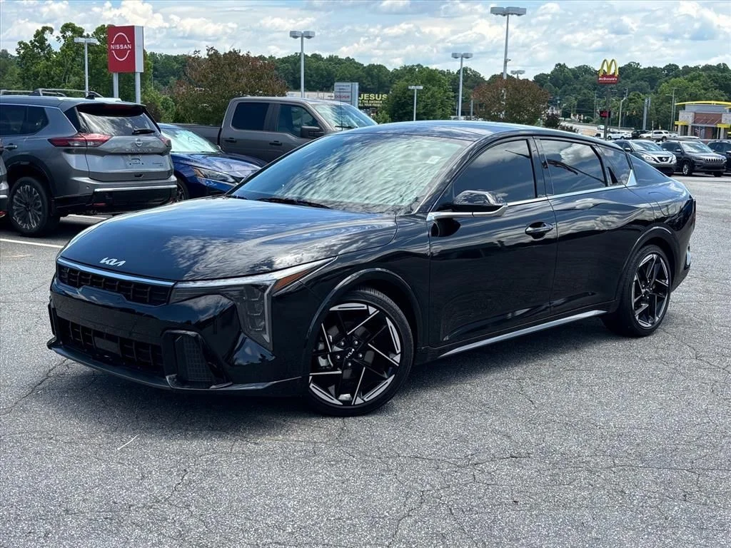 Used 2025 Black Kia GT-Line image 2