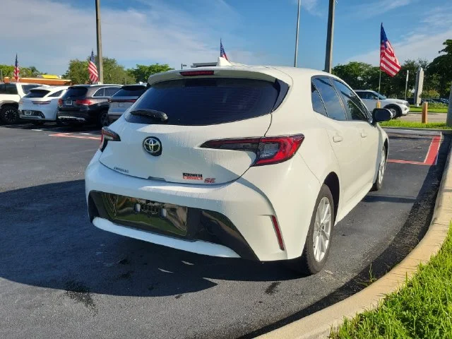 Used 2025 White Toyota SE image 4