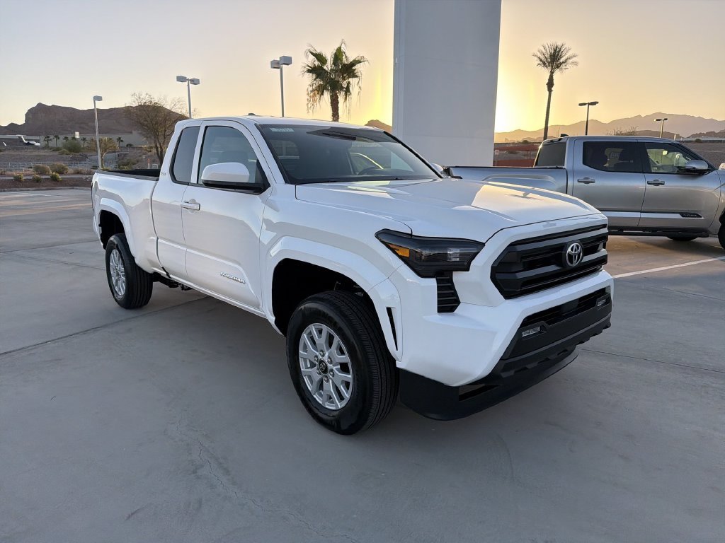 New 2026 Ice Cap Toyota  SR5 image 3