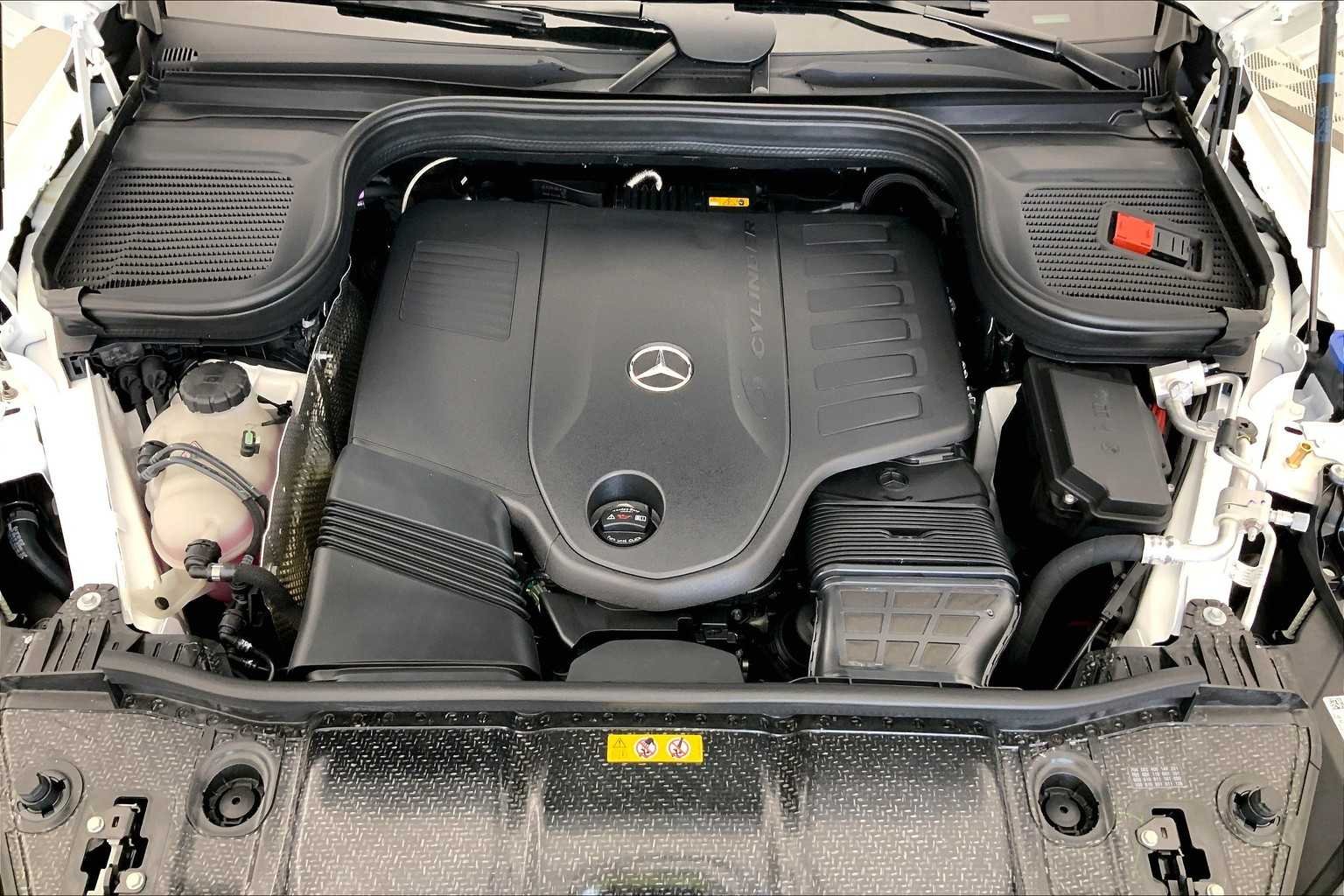 2026 Mercedes-Benz GLE GLE450 - Photo 9