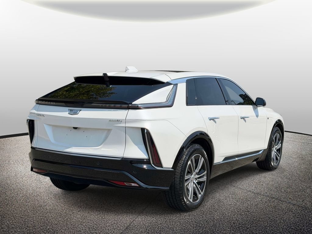 Used 2024 Cadillac LYRIQ Luxury 1 with VIN 1GYKPPRL5RZ123158 for sale in Richmond, VA