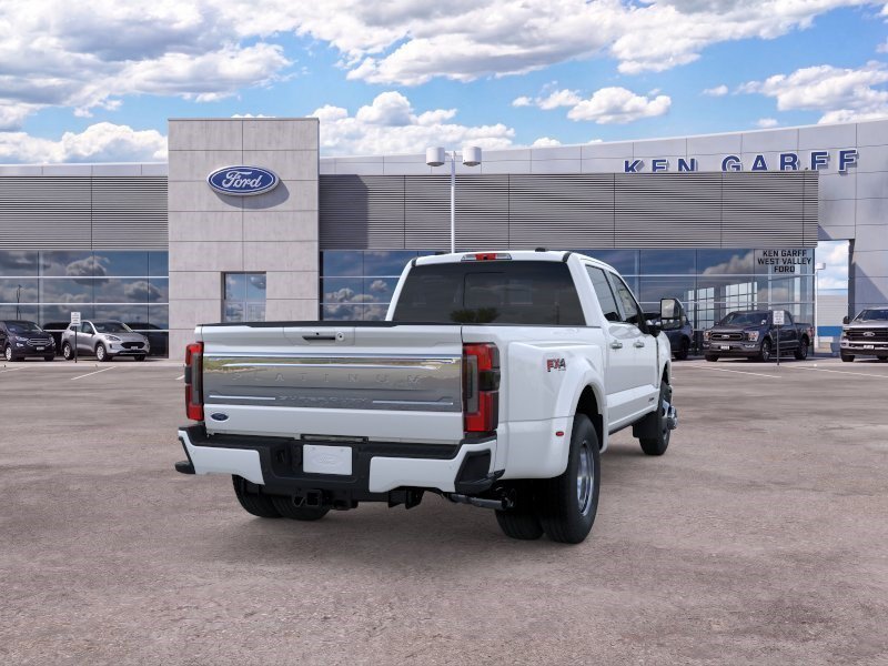 New 2026 Star White Metallic Tri-Coat Ford Platinum image 9