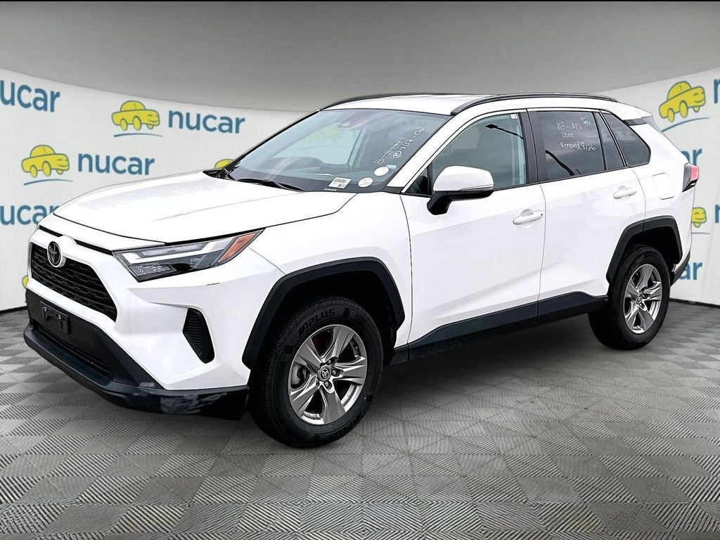 Used 2024 White Toyota XLE image 3
