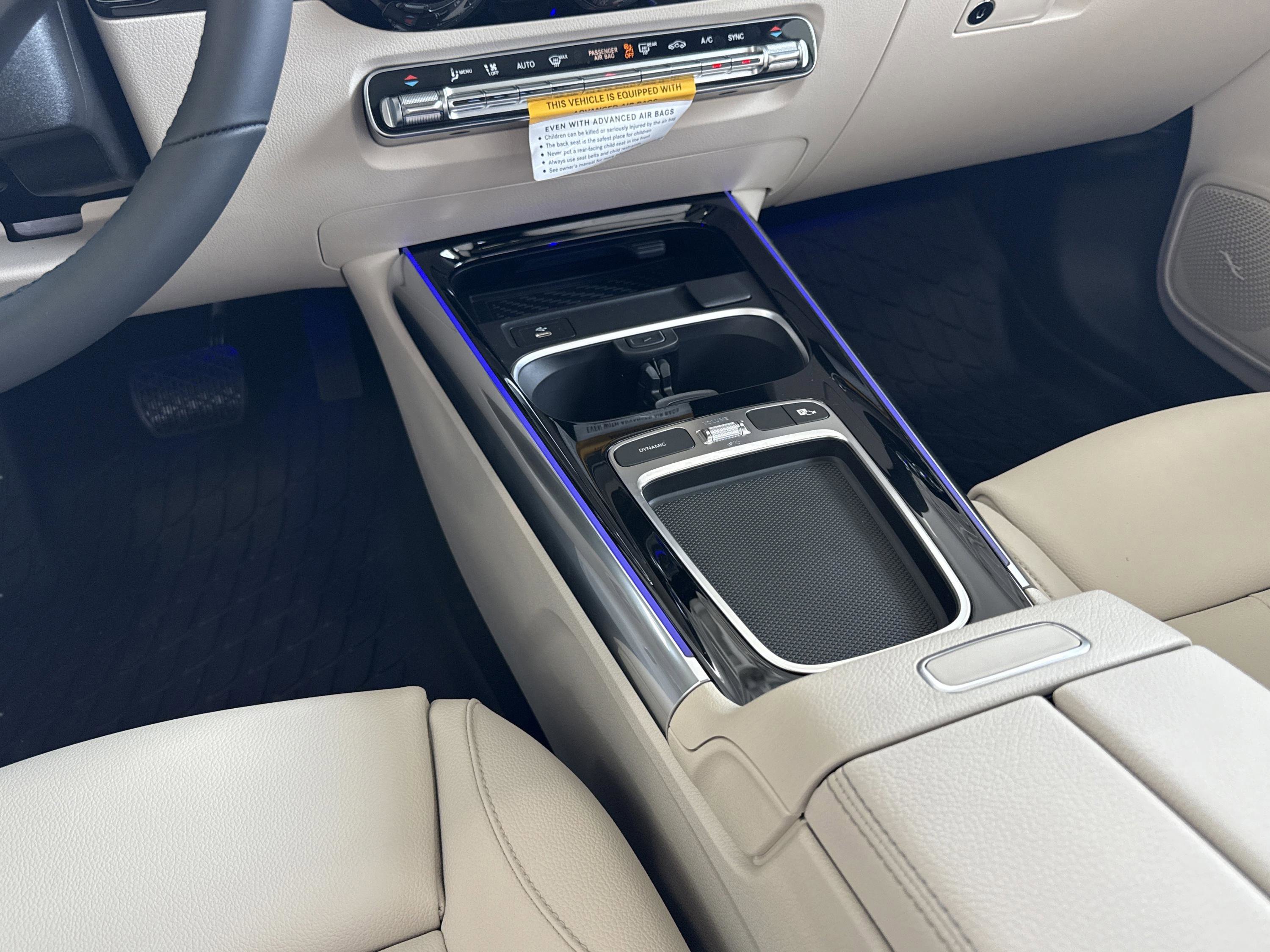 New 2026 Polar White Mercedes-Benz GLA 250 image 34