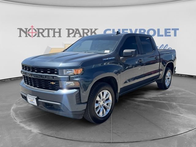 Used 2021 Shadow Gray Metallic Chevrolet Custom image 7