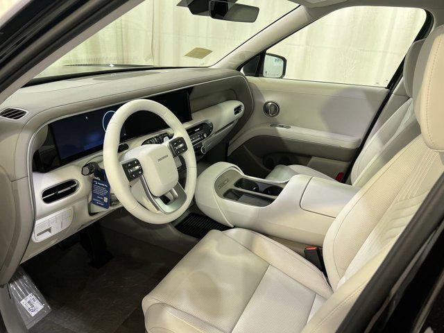 New 2026 Galaxy Maroon Pearl Hyundai SEL 8P image 13