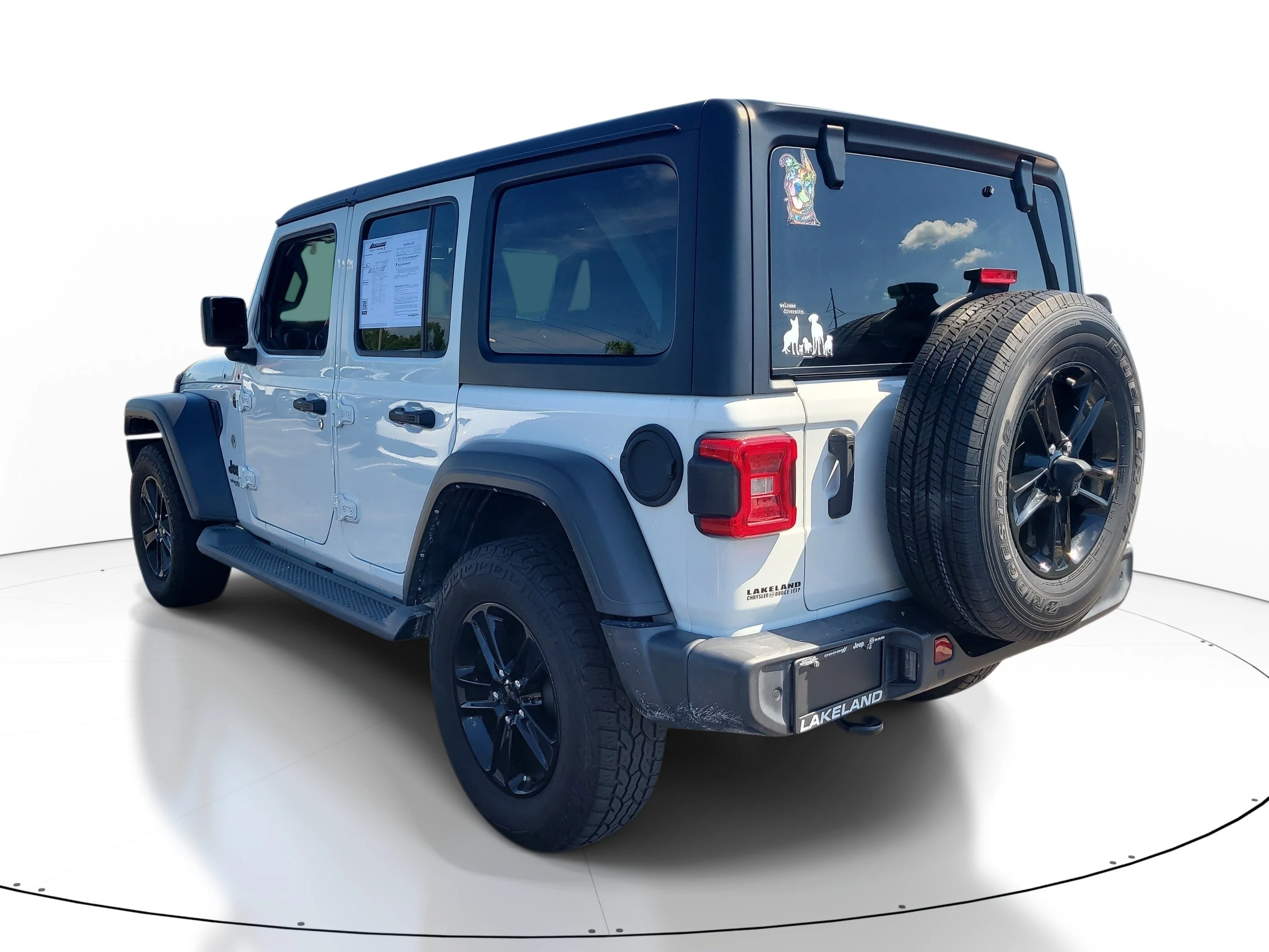 Used 2022 Bright White Clearcoat Jeep Unlimited Sport Altitude image 6