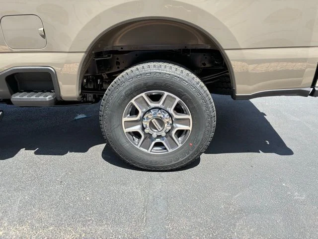 New 2026 Marsh Gray Ford Lariat image 17