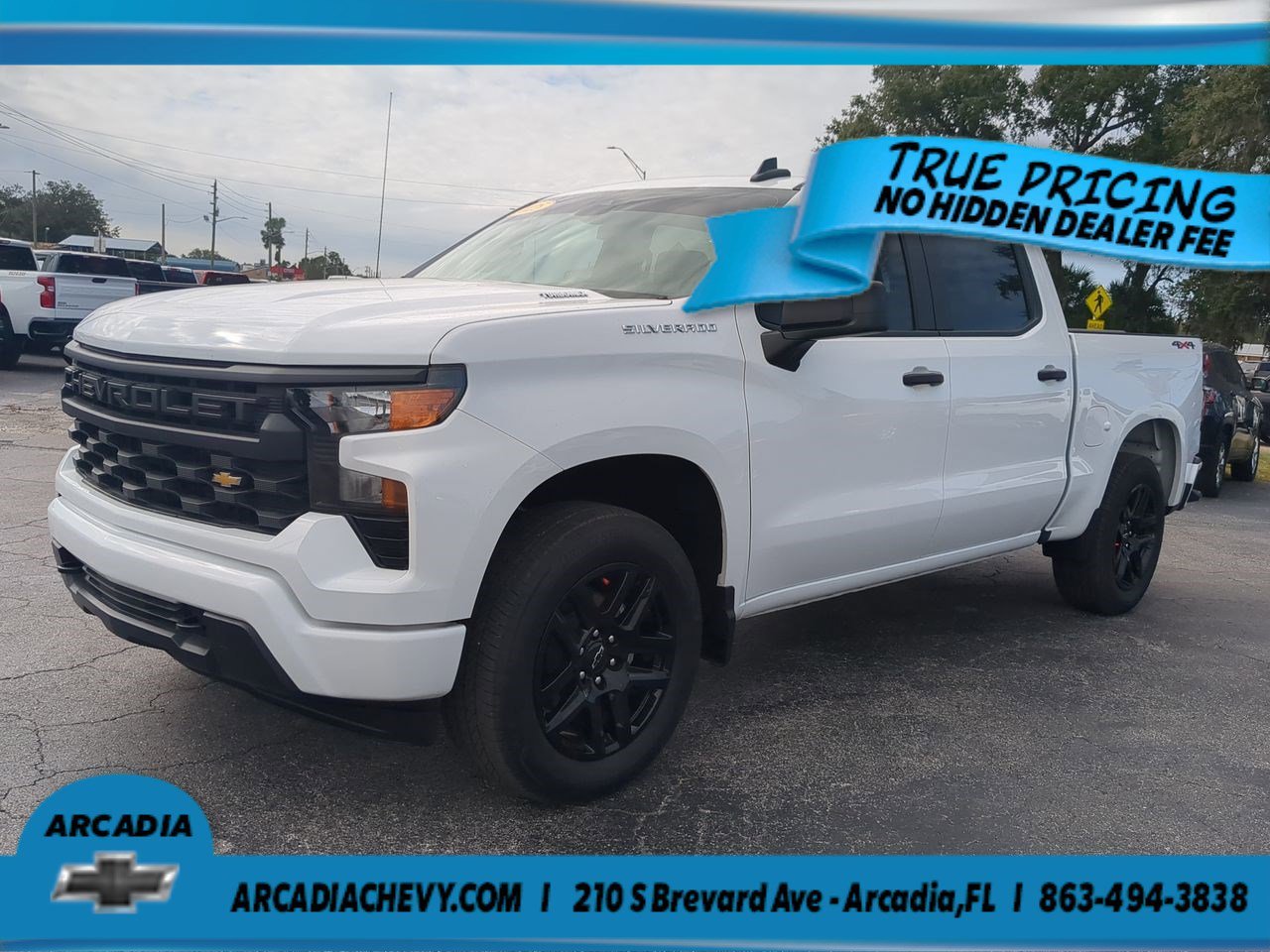 Used 2025 Summit White Chevrolet Custom image 8