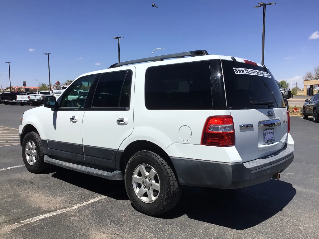 Used 2012 White Ford XLT image 4