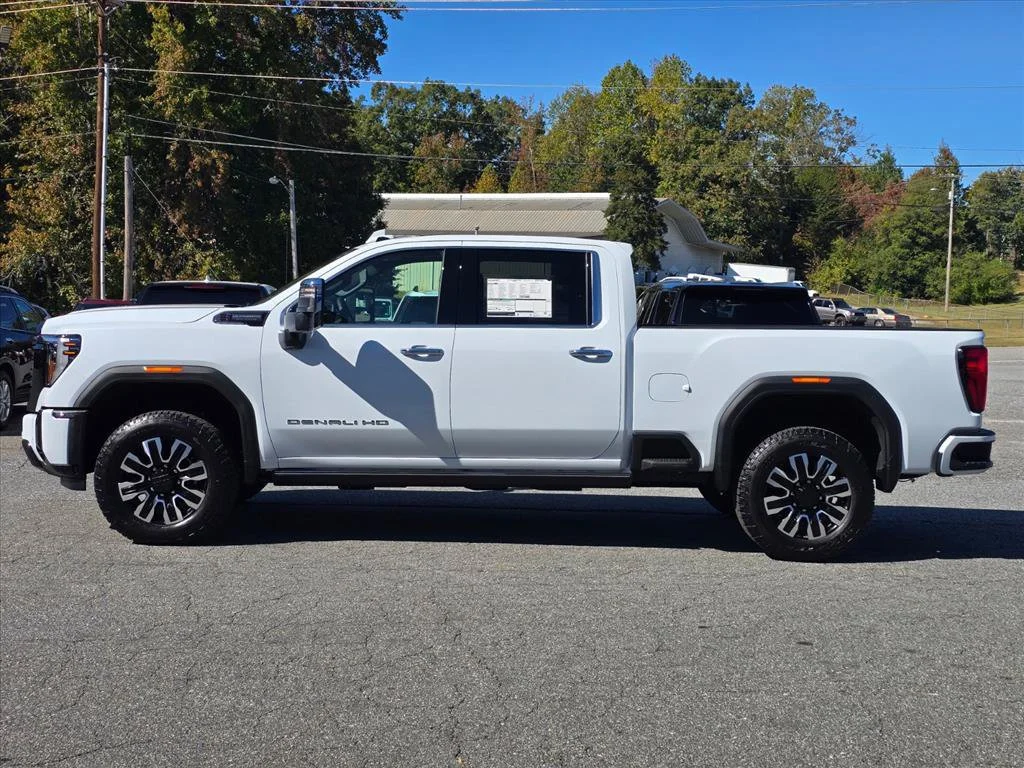 New 2026 Glacier White Tricoat GMC Denali Ultimate image 5