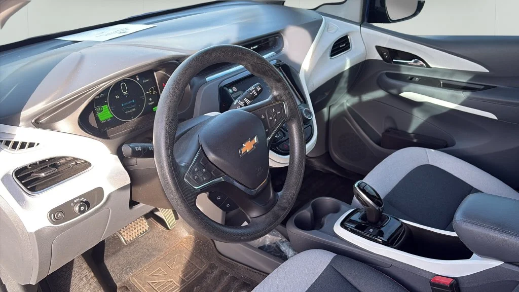 Used 2020 Blue Chevrolet LT image 10
