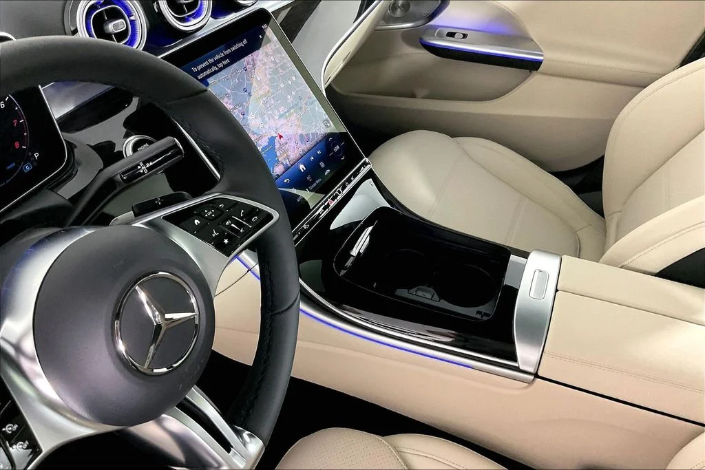 New 2026 White Mercedes-Benz C 300 image 8