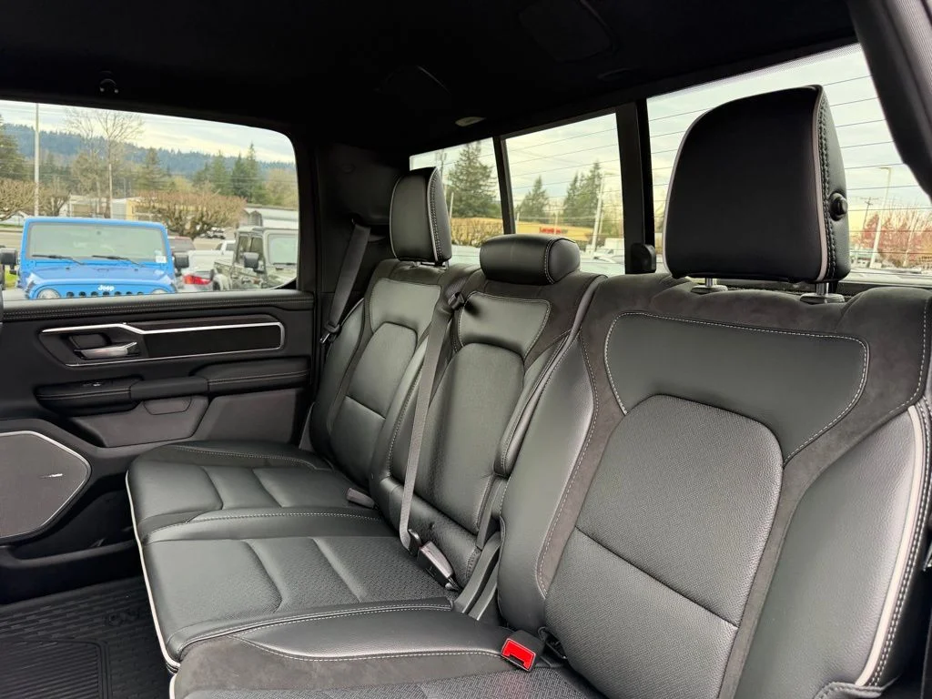 2026 RAM 1500 Laramie - Photo 30