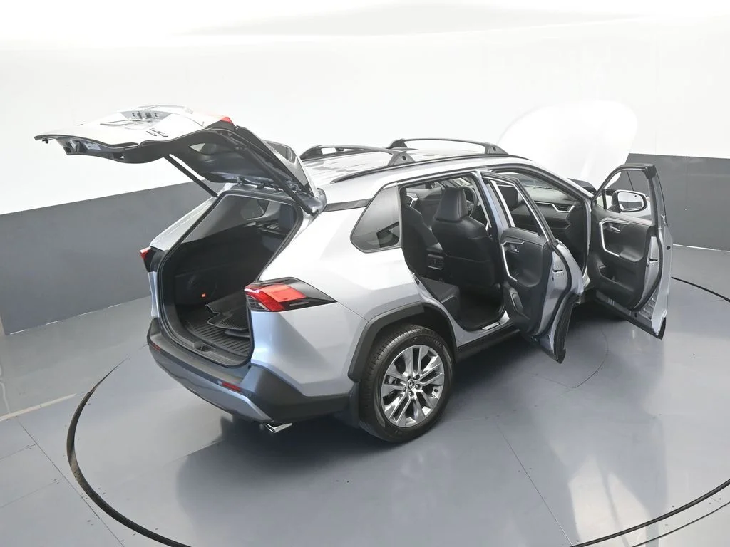 Used 2025 Silver Sky Metallic Toyota Limited image 76