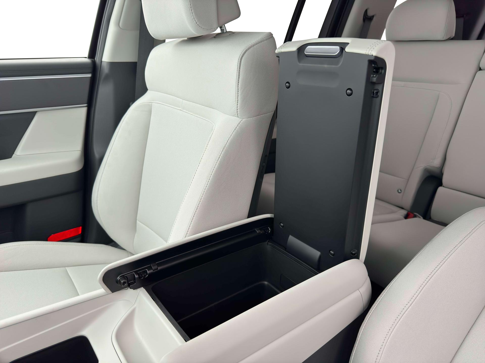 New 2026 Gray Hyundai SE AWD image 18
