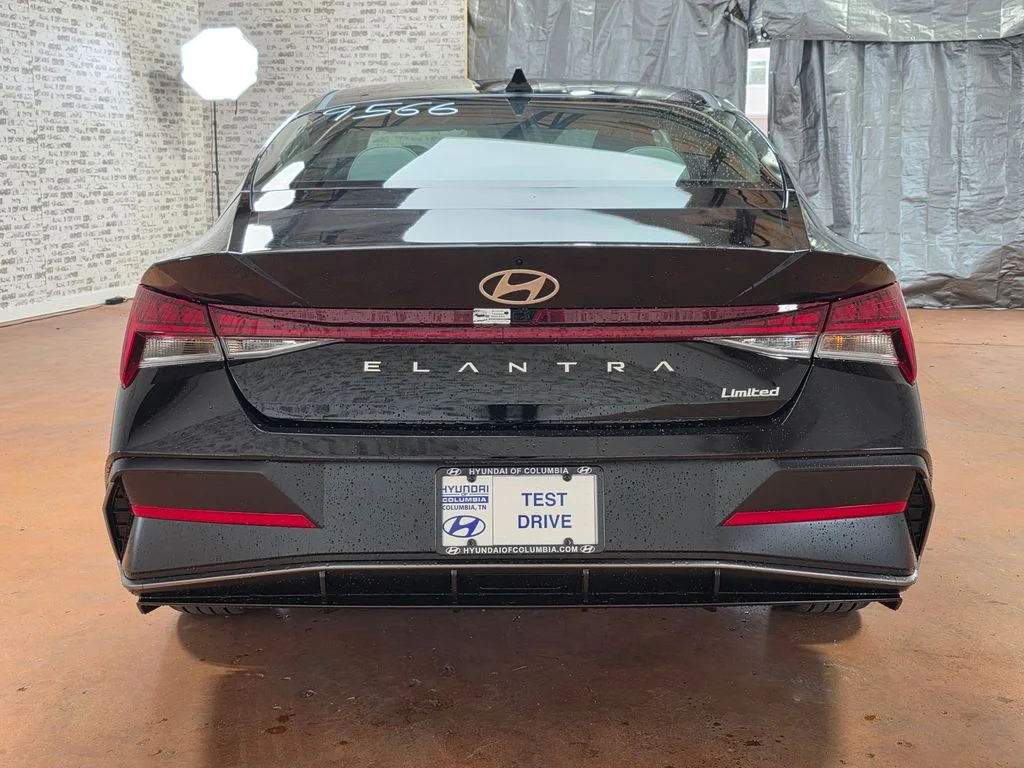 New 2026 Abyss Black Hyundai Limited image 5
