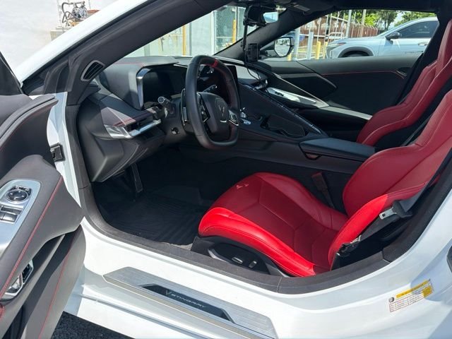 Used 2023 White Chevrolet Stingray image 10