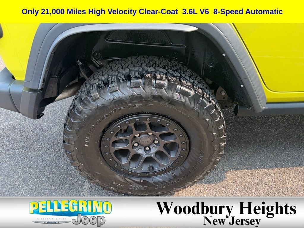 Certified Used 2022 Yellow Jeep Unlimited High Tide image 12