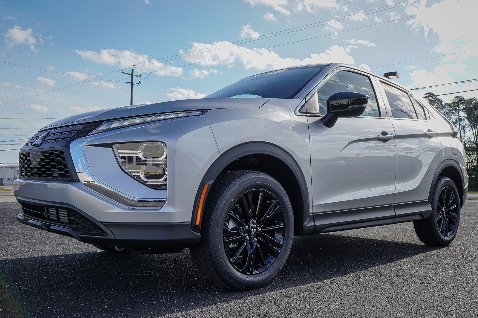 2024 Mitsubishi Eclipse Cross LE