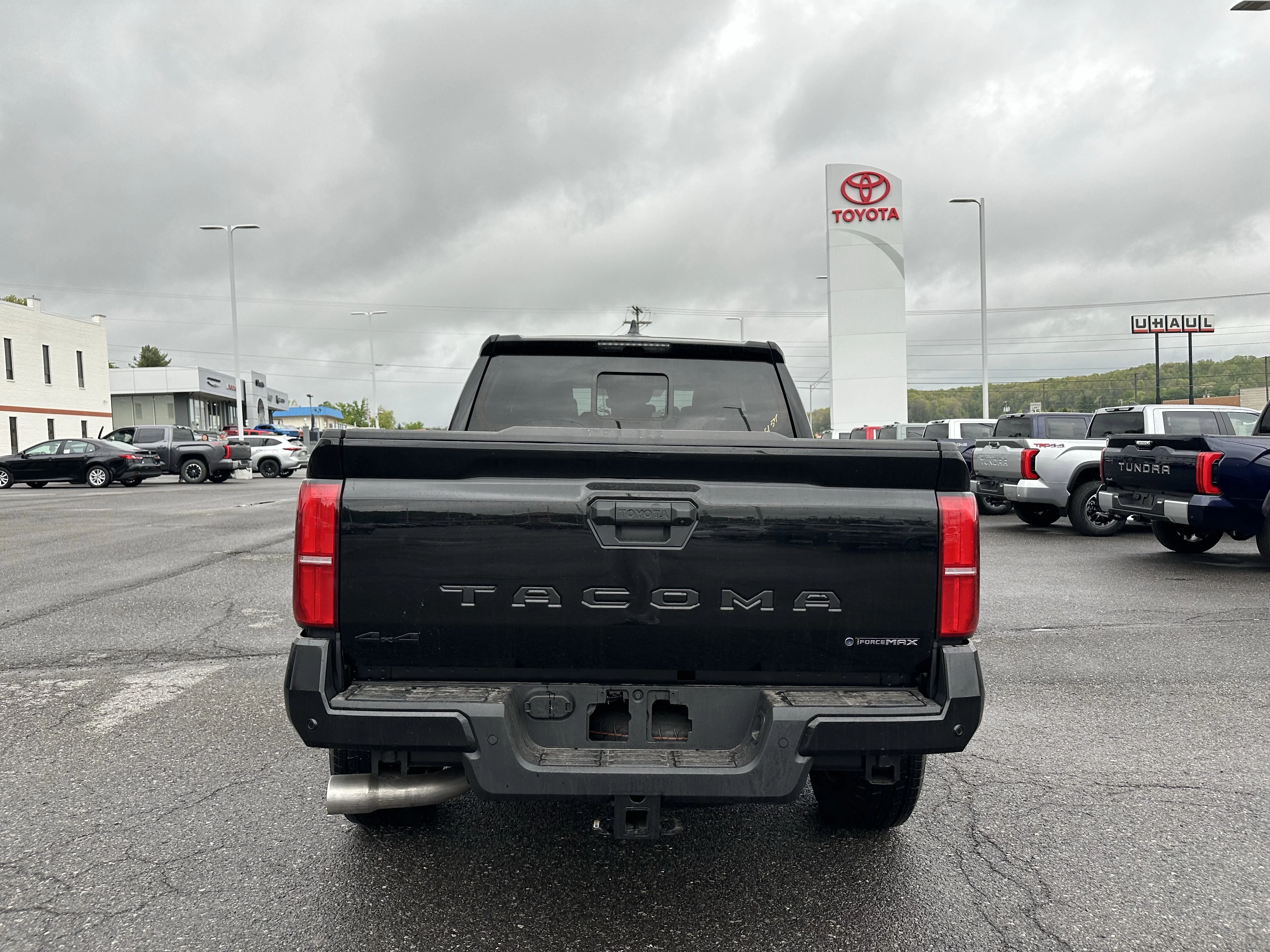 2026 Toyota Tacoma TRD Sport - Photo 4