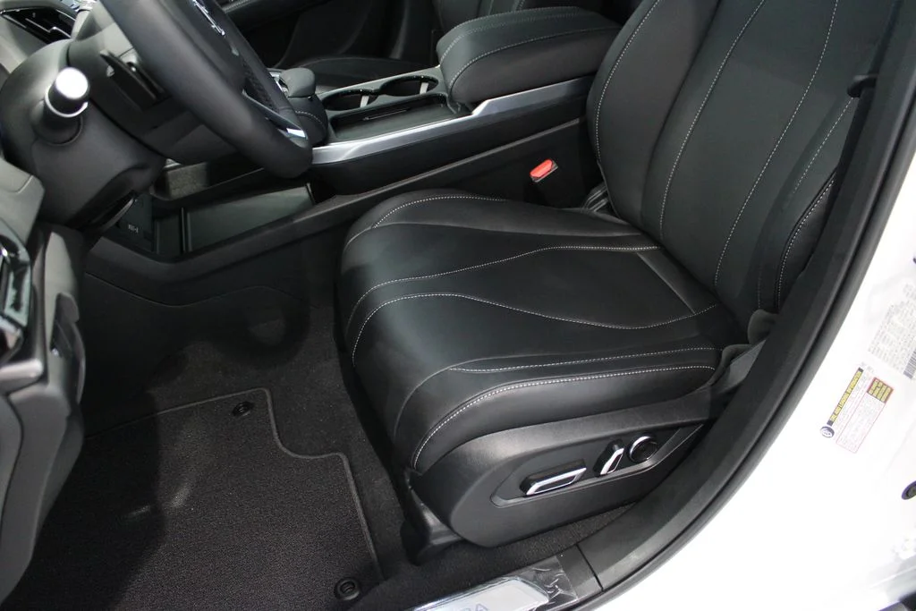 New 2026 Platinum White Pearl Acura Base image 9