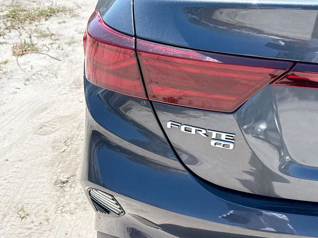 Used 2024 Gray Kia LX image 7