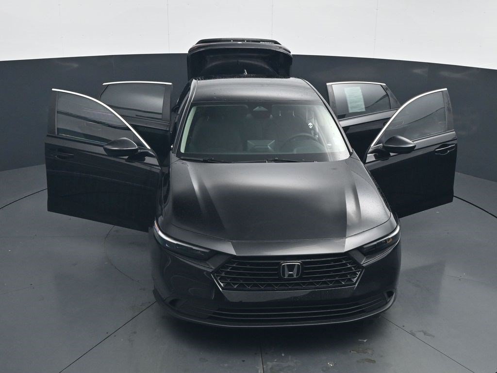 Certified Used 2025 Crystal Black Pearl Honda LX image 43