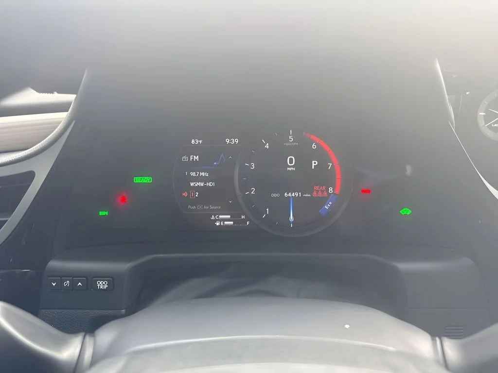 Used 2024 Gray Lexus 300h F SPORT Handling image 25