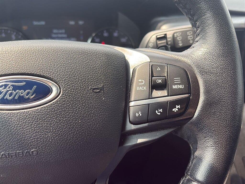 Used 2020 Iconic Silver Ford XLT image 21