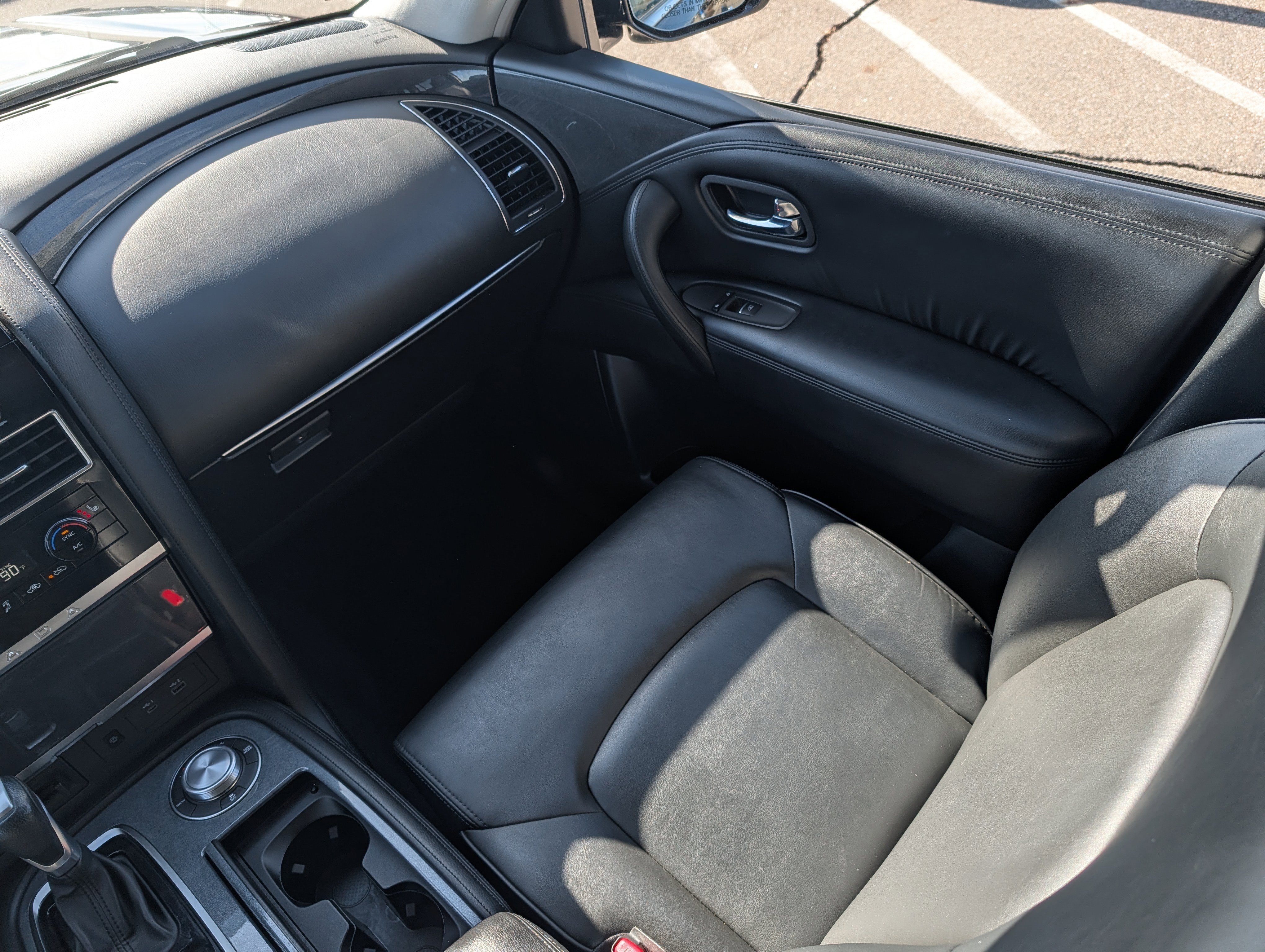 2021 Nissan Armada SV - Photo 11