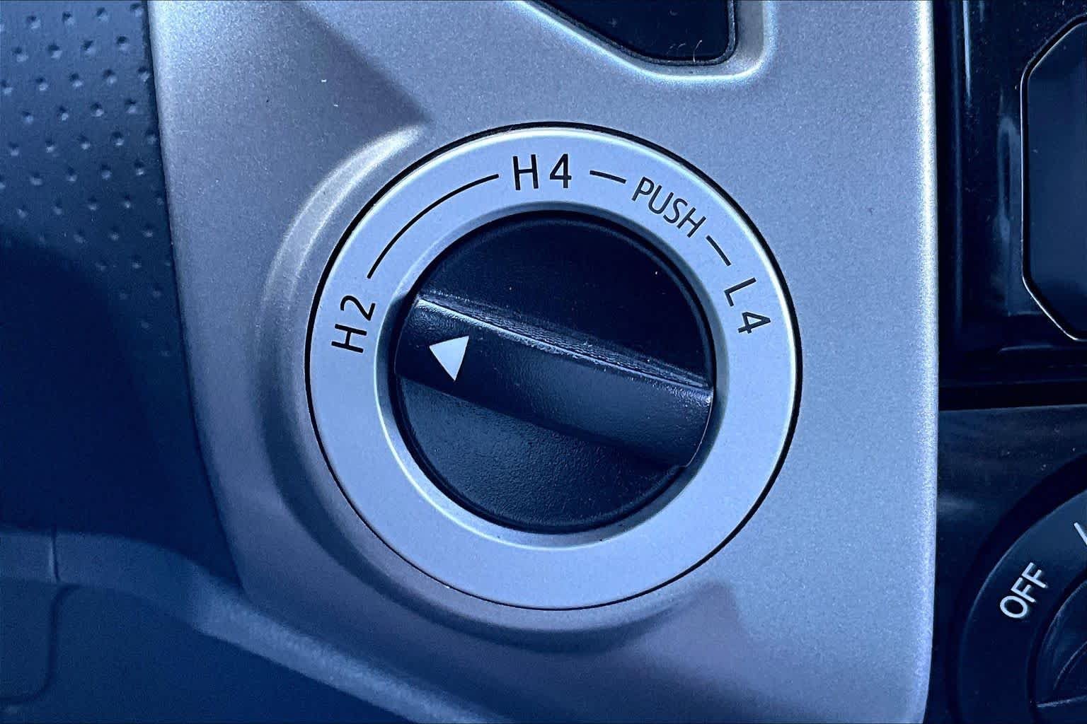 Used 2013 Black Toyota  image 36