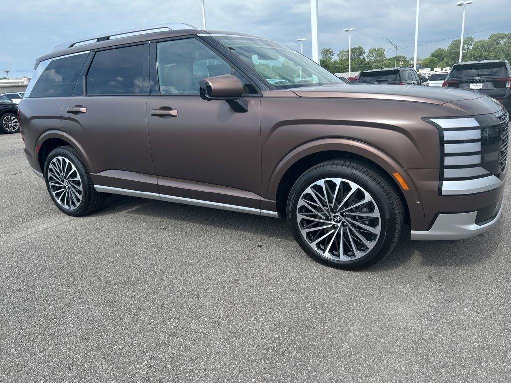 2026 Hyundai Palisade Calligraphy Hybrid AWD's photo