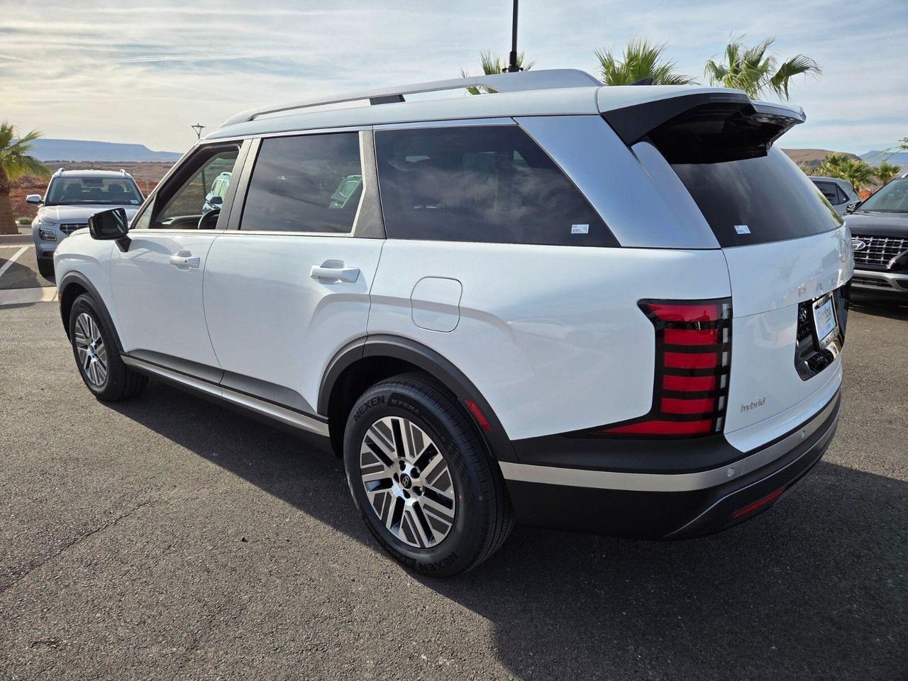 New 2026 White Hyundai SEL image 4