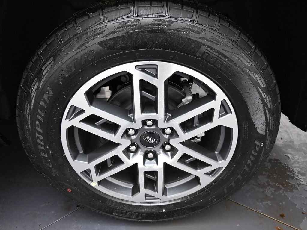 New 2025 Dark Matter Gray Metallic Ford Active image 40