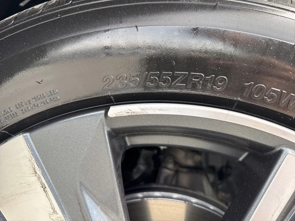 Used 2024 White Nissan SL image 33