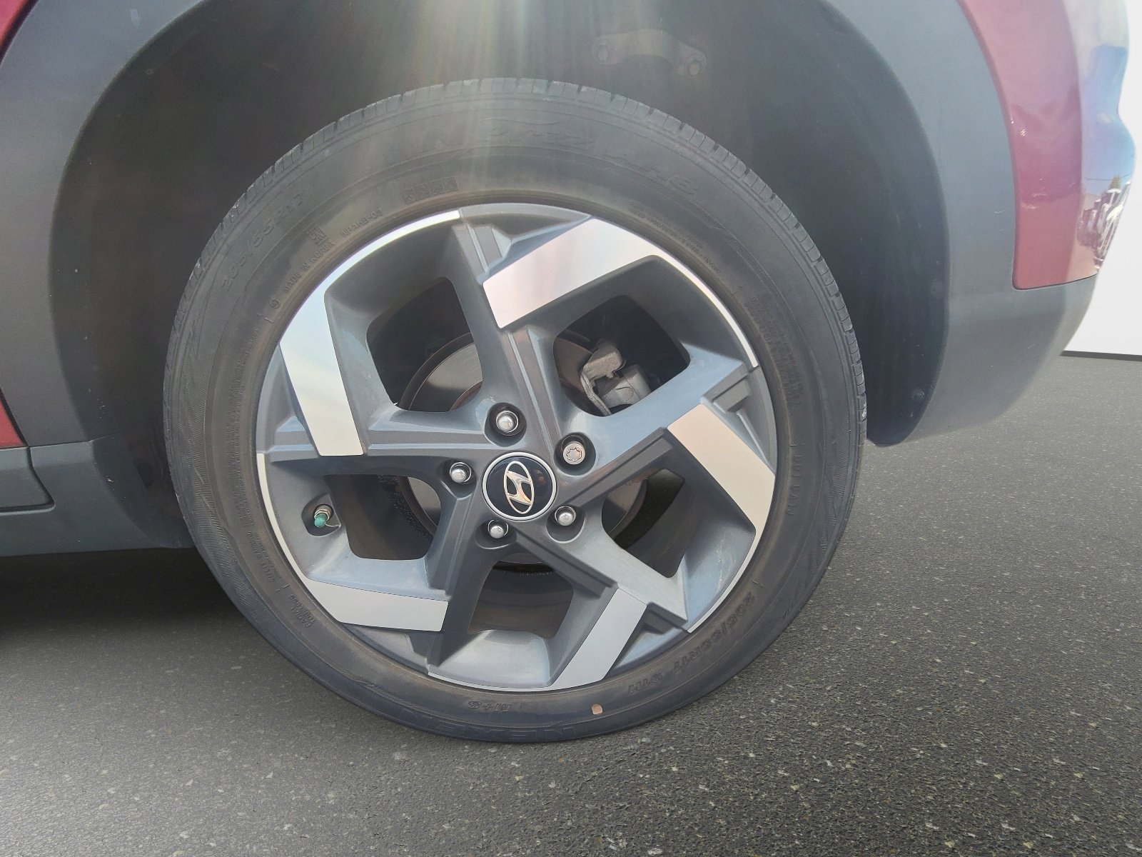 Used 2023 Ultimate Red Hyundai Limited image 7
